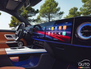Mercedes-Benz Pledges Reversal on Physical Buttons
