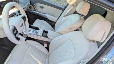 What Tech Feature Do New Car Buyers Most Want? Hint: Canadians Will Nod in Agreement