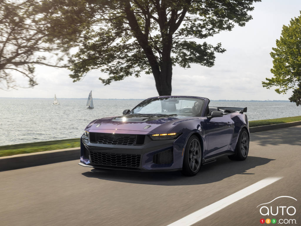La Ford Mustang Dark Horse SC cabriolet 2027