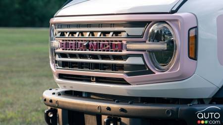 Ford Revives Plans for a Bronco Pickup Truck by 2030
