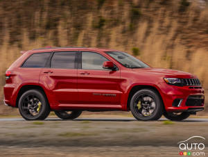 Jeep Recalls 330,000 Grand Cherokees due to Rear Suspension Springs That Could Detach