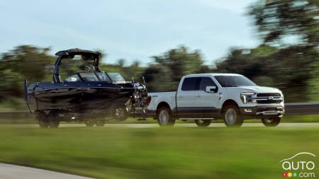 Ford’s BlueCruise Will Allow Hands-Free Towing