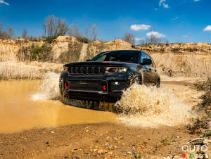 Jeep Grand Cherokee Could Get Hurricane i6 for 2028