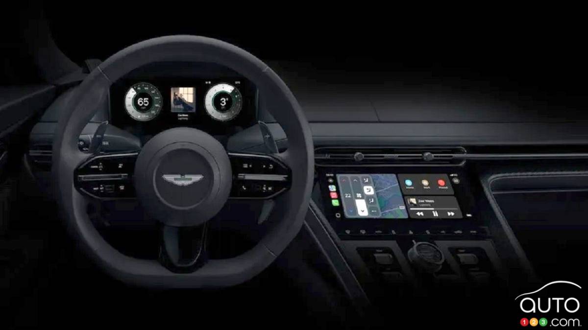 L'interface du nouveau Apple CarPlay, dans un véhicule Aston Martin