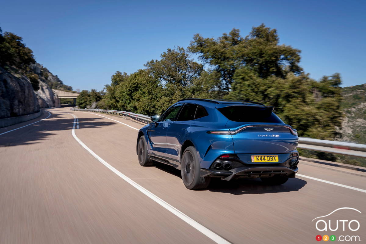 L'Aston Martin DBX 2024