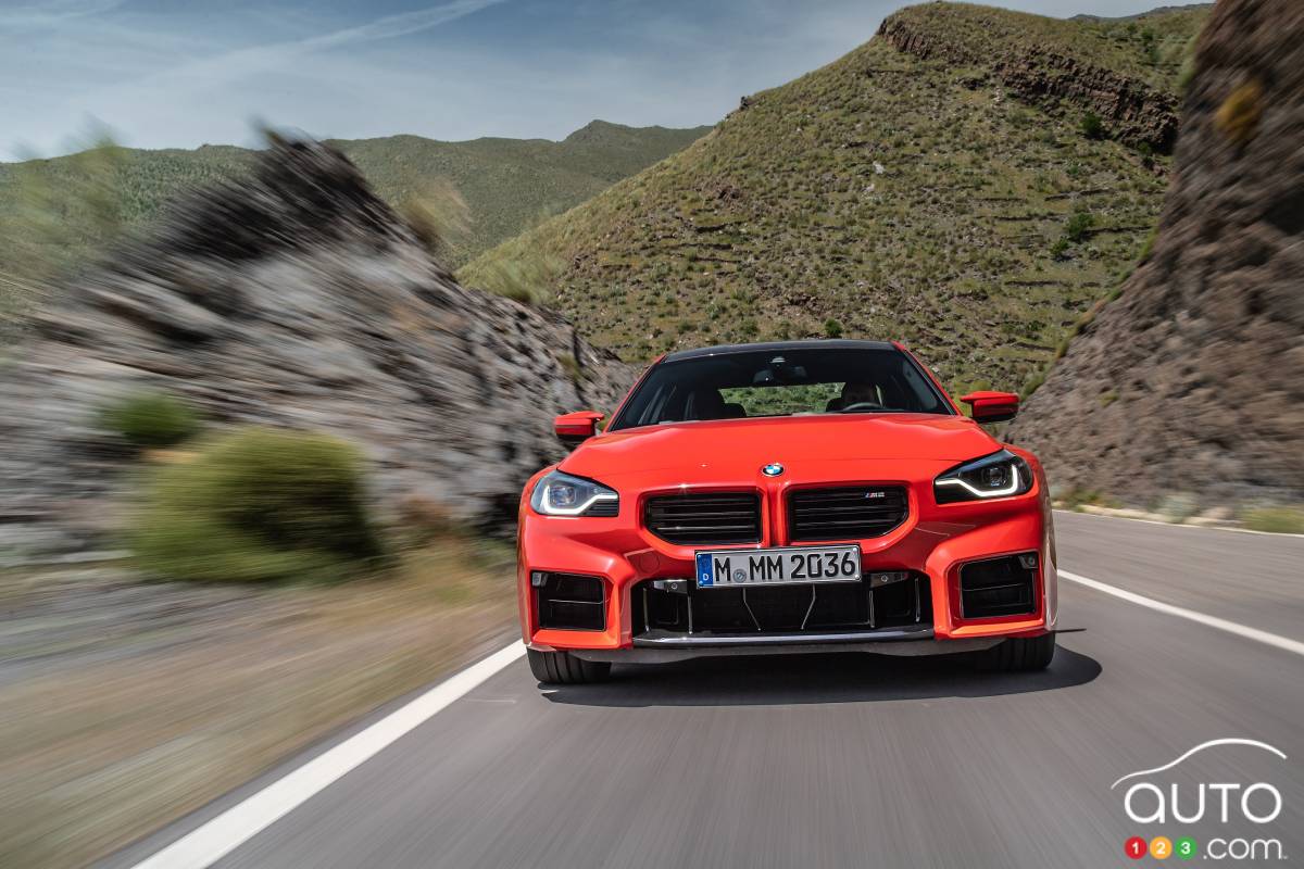 L'avant de la BMW M2 2023