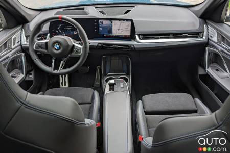 2024 BMW X1 M35i, interior