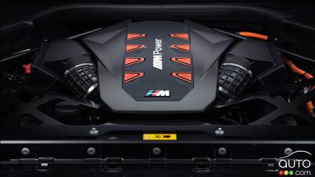 2026 BMW XM, engine