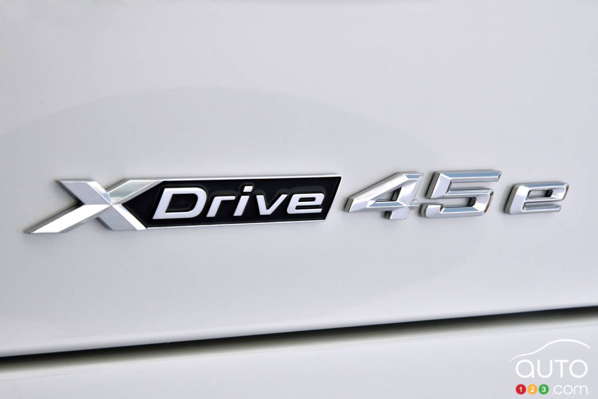 BMW X5 xDrive45e, écusson