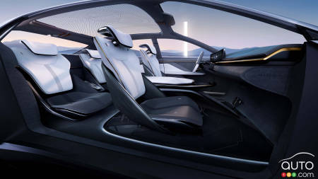 The Buick Electra-X Concept, seats