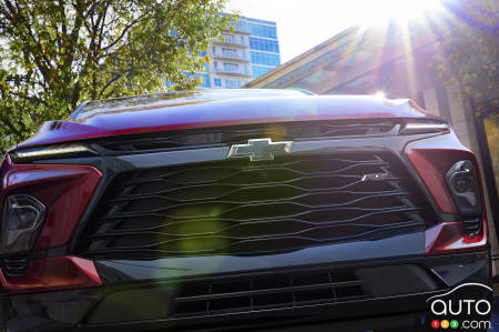 The 2023 Chevrolet Blazer, front grille