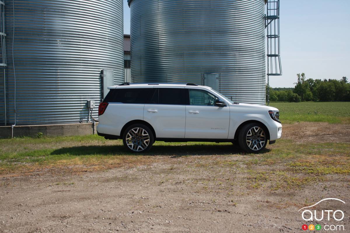 Ford Expedition 2025