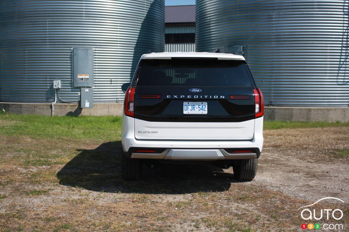 Ford Expedition 2025