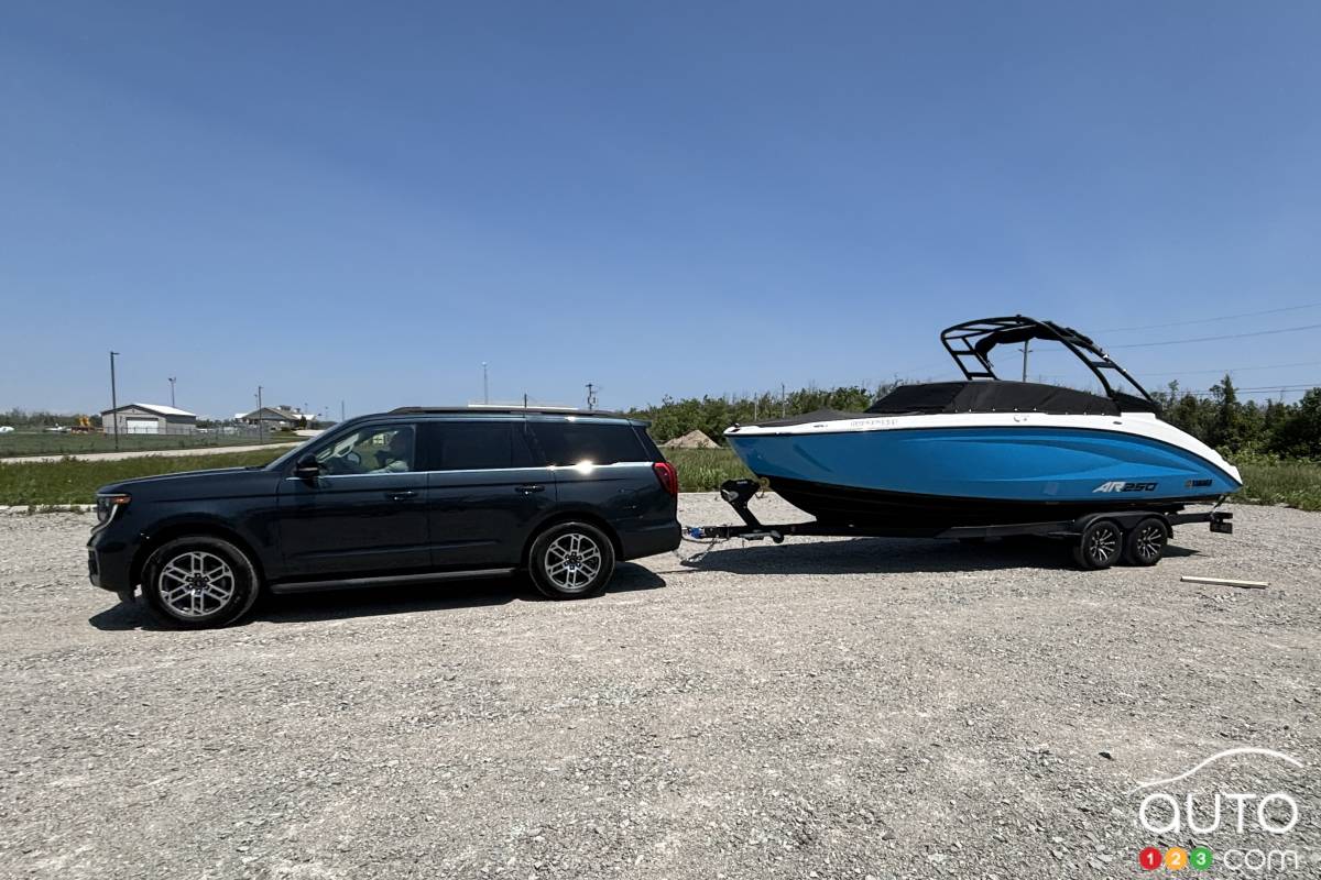 Ford Expedition 2025