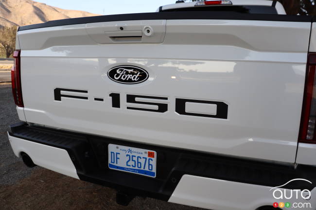 2024 Ford F-150 Tremor, hatch