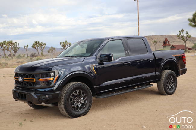 2024 Ford F-150 Tremor, three-quarters front