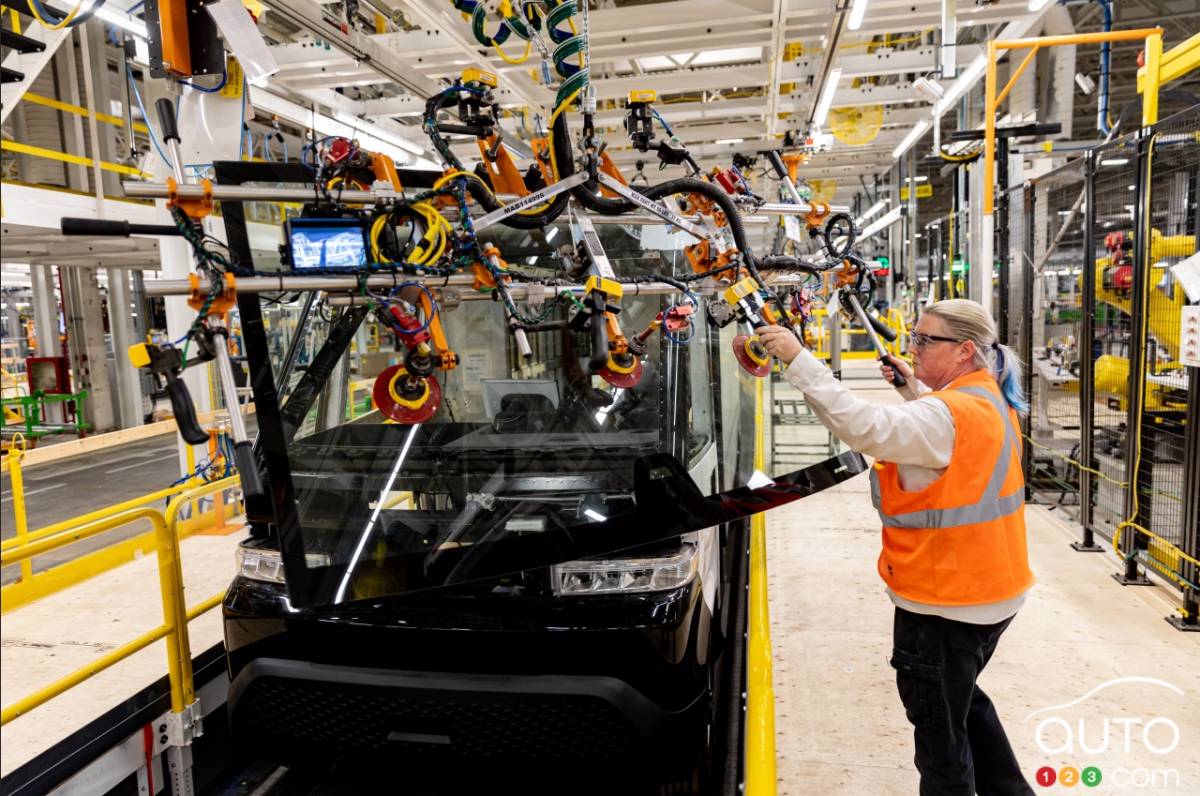 Dans l'usine de GM à Ingersoll, en Ontario