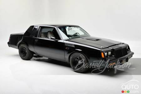 Buick Grand National 1987, from above