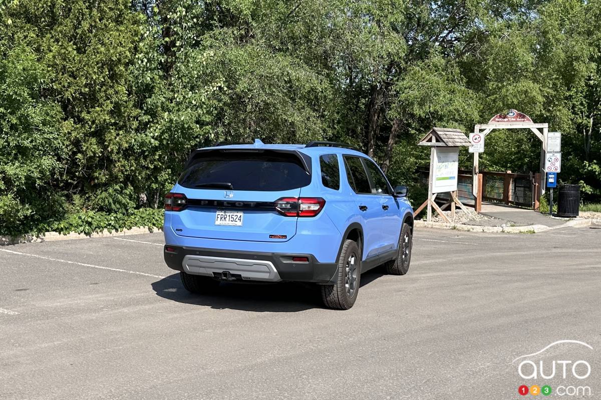 Honda Pilot TrailSport 2024, trois quarts arrière