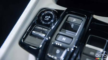 2026 Honda Prelude, central console