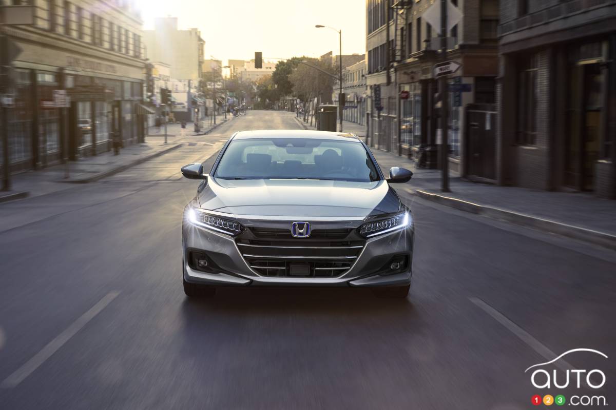 Honda Accord Touring 2021, avant