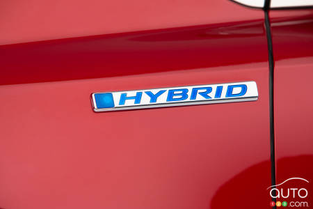 2021 Honda CR-V Hybrid, hybrid badging