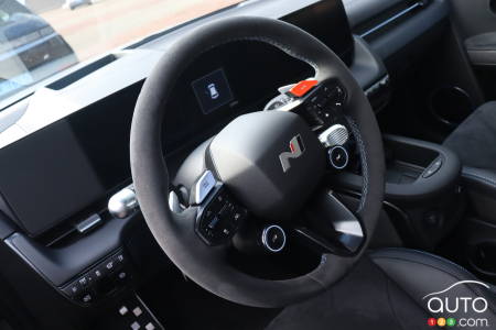 2025 Hyundai Ioniq 5 N, steering wheel