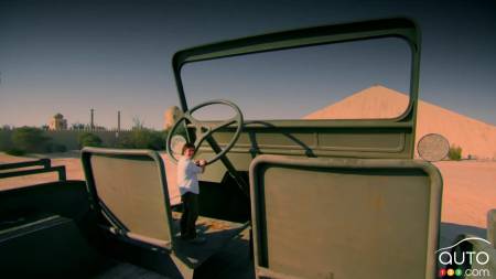 The giant Jeep Willys, steering wheel