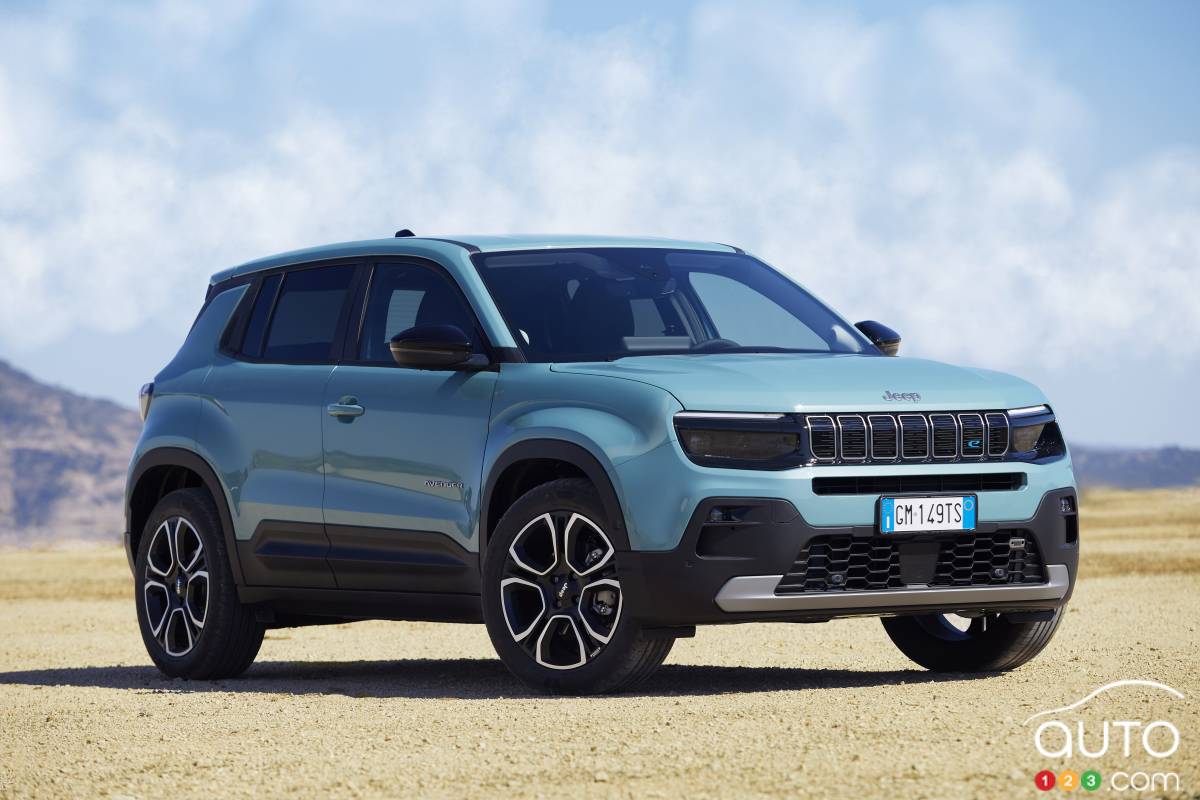 Le Jeep Avenger (Europe), trois quarts avant