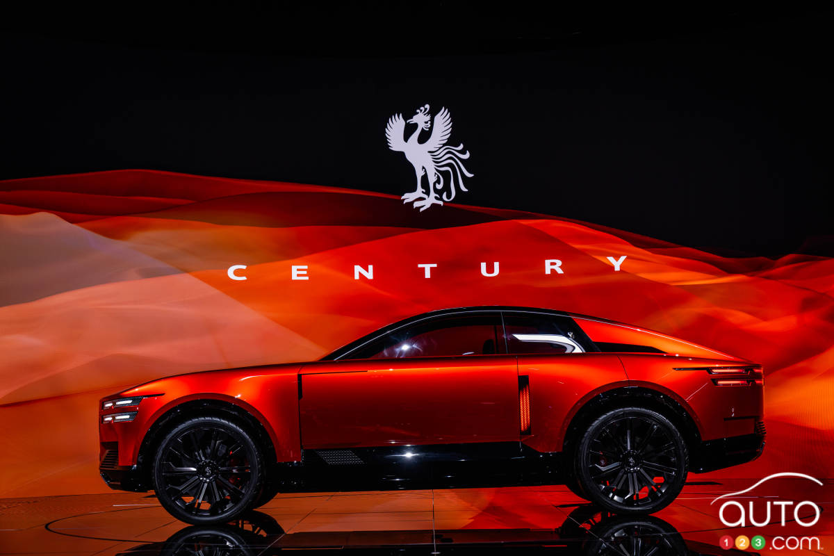 Toyota Century Coupé, de profil