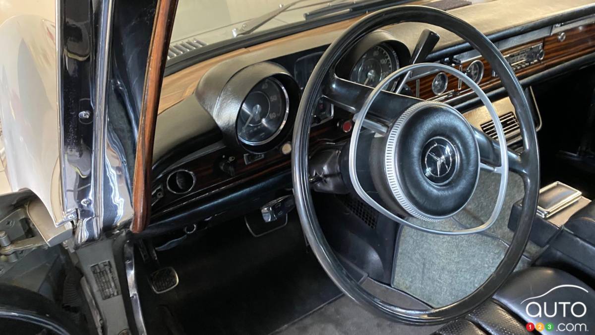 Mercedes-Benz 600 1969, volant