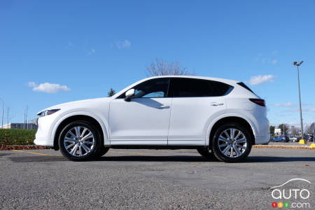 2023 Mazda CX-5 - Profile