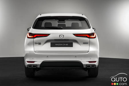 Mazda CX-60 2023, arrière