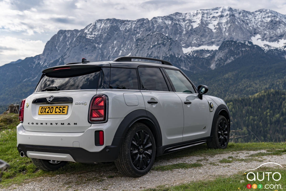 Mini Cooper Countryman S E ALL4, arrière