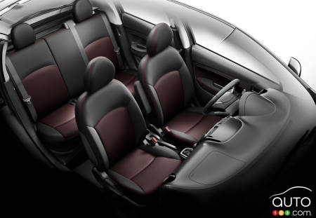 L'intérieur de la Mitsubishi Mirage