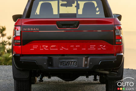 Nissan Frontier 2024, arrière