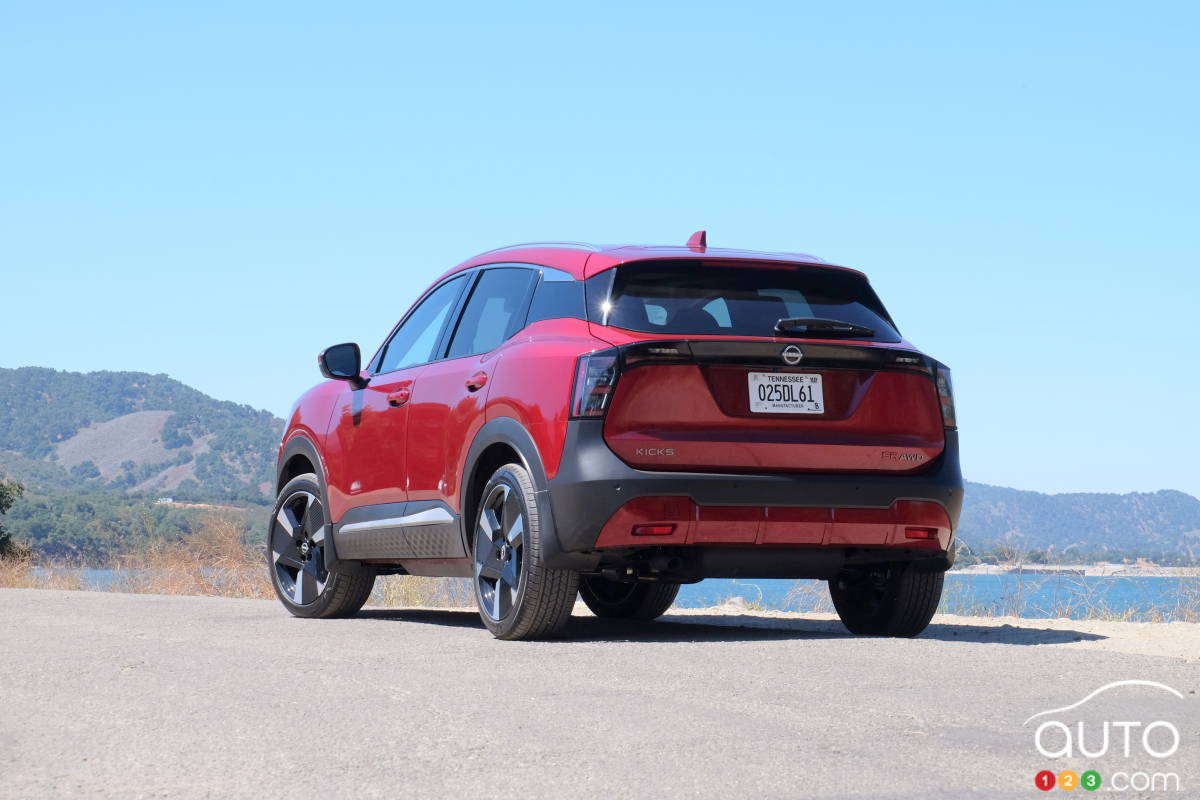 Nissan Kicks 2025, trois quarts arrière