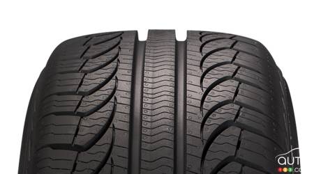 Pirelli P4 Plus