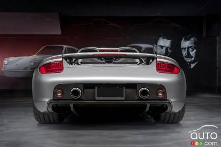 Porsche Carrera GT, arrière