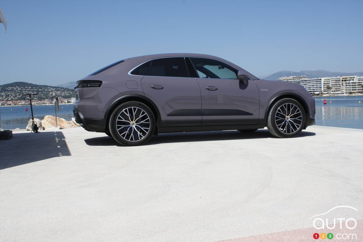 Porsche Macan EV 2025, profil