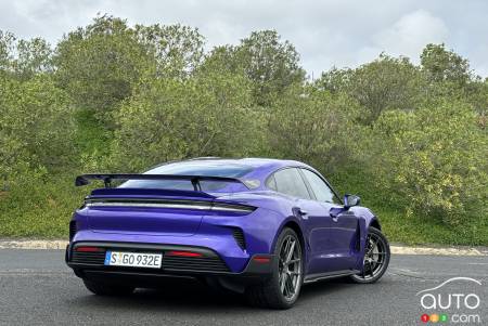 Design extérieur de Porsche Taycan Turbo GT 2025