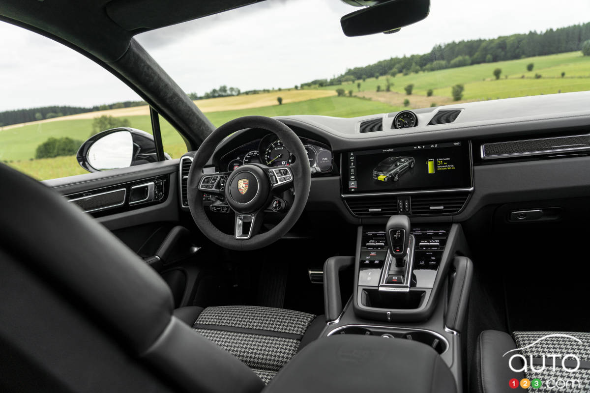Porsche Cayenne  Turbo S E-Hybrid, intérieur