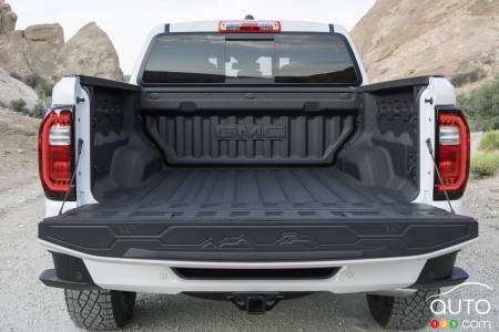 2023 GMC Canyon AT4, bed, tailgate