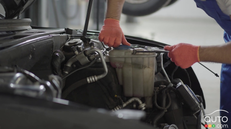 Mechanical maintenance of the car