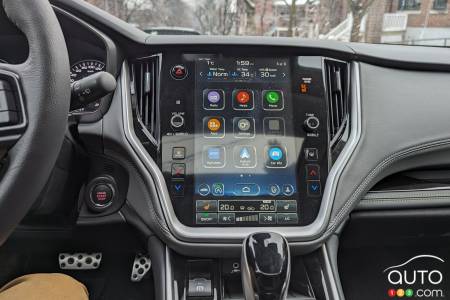 Onyx multimedia screen for 2024 Subaru Outback