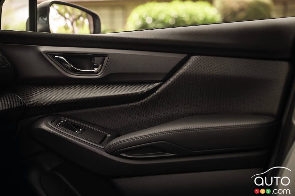 Subaru Ascent Onyx 2022, portière