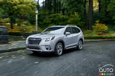 Subaru Forester Touring 2022, trois quarts avant