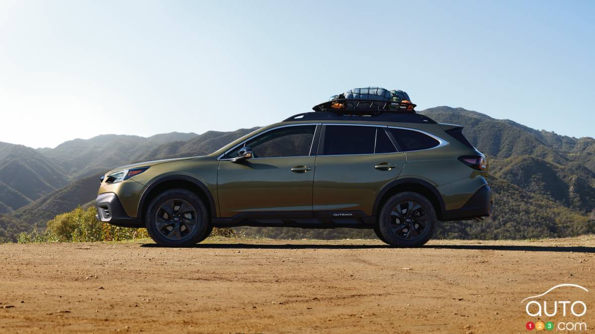 Subaru Outback Onyx 2023 - Profil