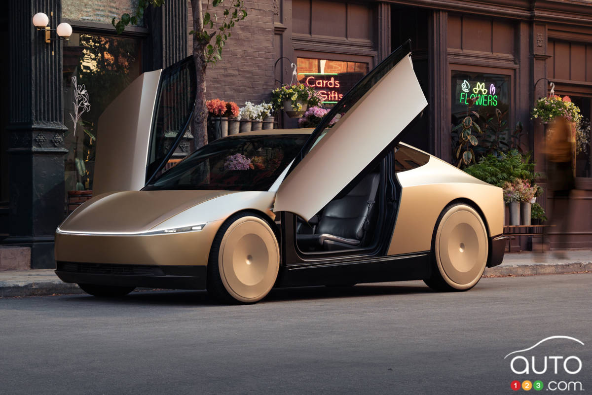 Prototype Tesla Cybercab (Robotaxi)