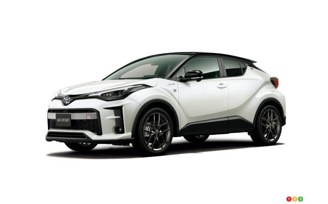 https://picolio.auto123.com/auto123-media/toyota_c-hr_hybrid_gr_sport.jpeg?scaledown=700